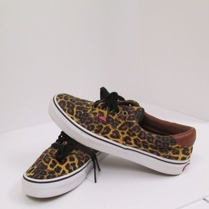 leopard print Vans Authentic